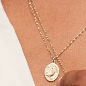 MEJURI Tarot Moon necklace